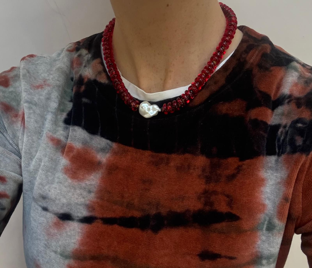 Red and Tiger Eye Rondelle Wave Necklace with Baroque Pearl