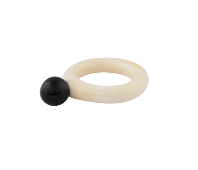 Bolita Ivory & Black Glass Ring