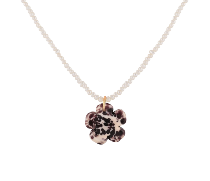 Clover Pearl Necklace